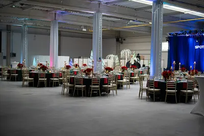 Mivento - wynajem stołów, krzeseł, namiotów